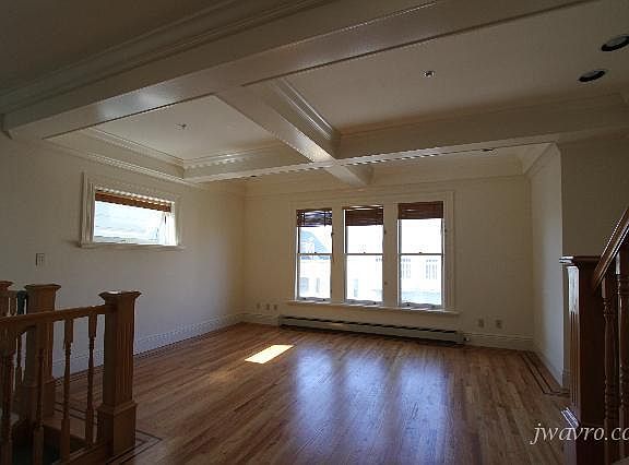 4th image of 2253 Union St #53