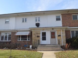 408 Oak St, Des Plaines, IL