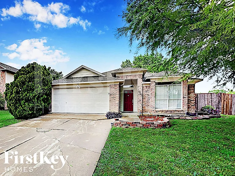 1003 Prado Real Dr — Photo 1