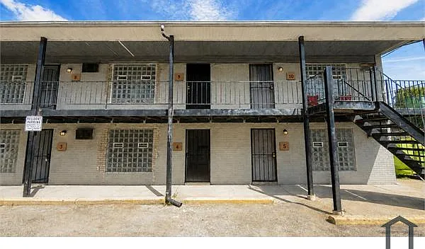 1 bed, 550 sqft, $850 — Photo 3