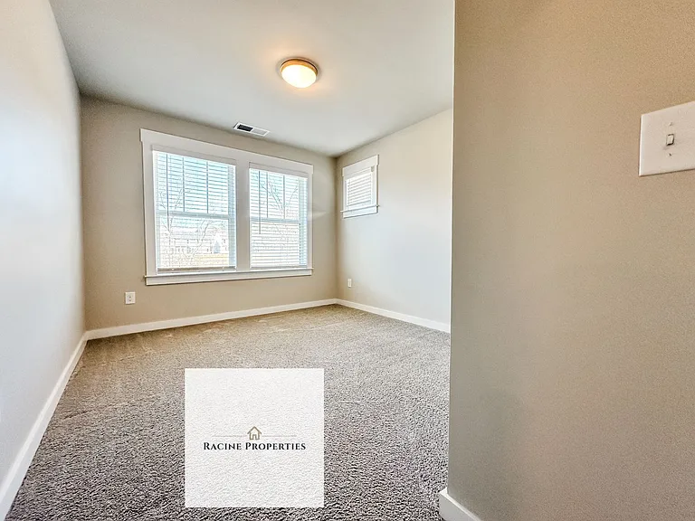 11 Grey Oak Trl — Photo 9