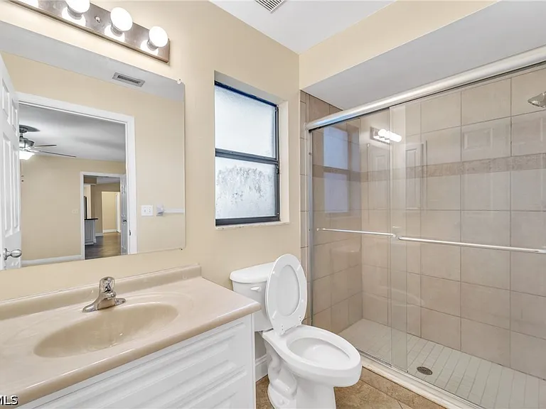 14 SW 33rd Ave — Photo 14