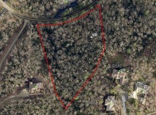 225 Kenmure Dr, Flat Rock, NC 28731