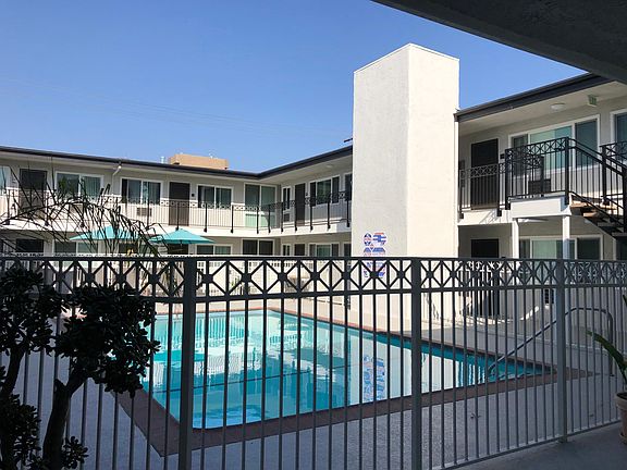 2nd image of 441 Burchett St #218