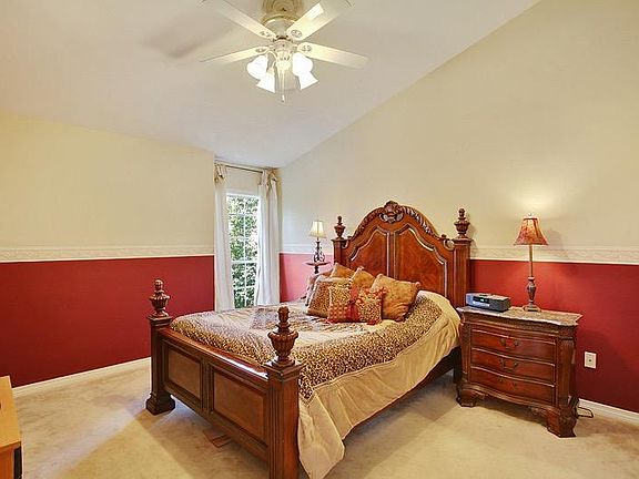 Master BR with large walk-in closet