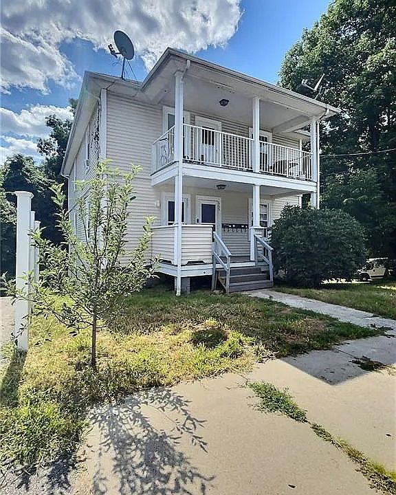 2nd image of 667 Cumberland Hill Rd Floor 2
