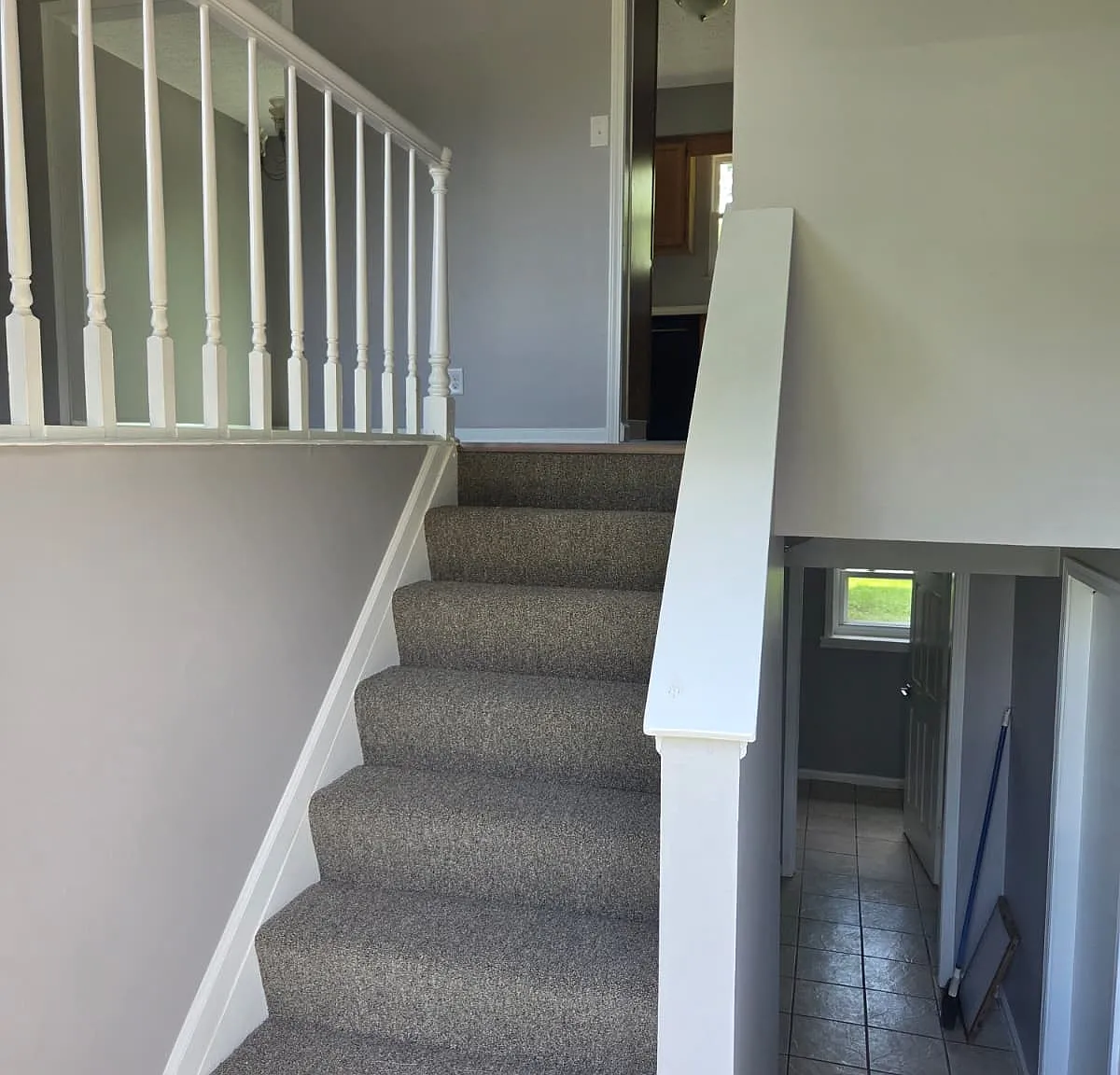 3 bed, 1.5 bath, 1460 sqft, $1,925 — Photo 3