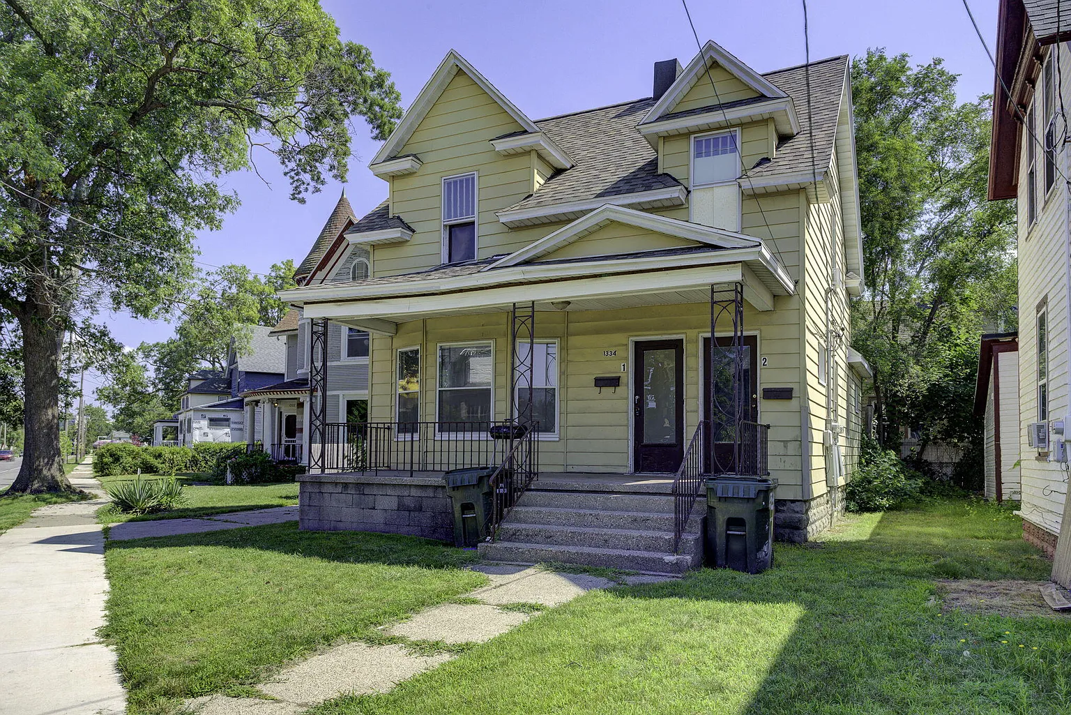 1334 Peck St photo 1