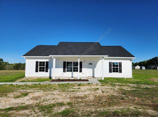 25 Sparrow Rd, Lugoff, SC 29078