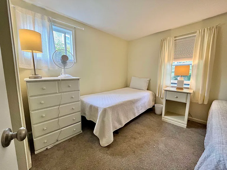 19 Myrica Ave — Photo 17