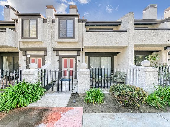 2nd image of 456 W Huntington Dr Unit B