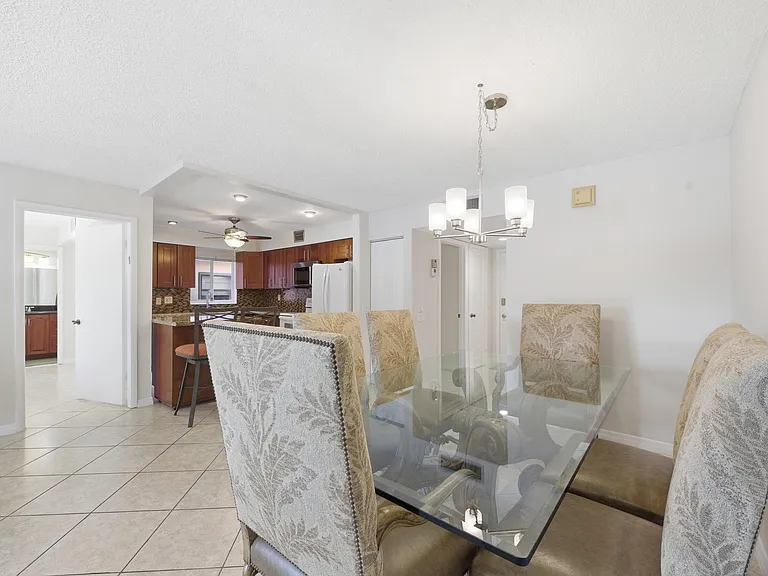 129 Piedmont Way #C — Photo 9