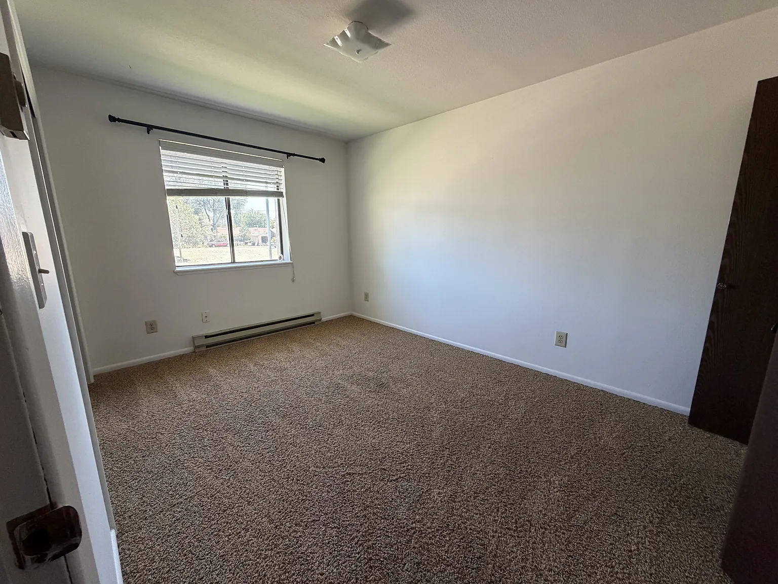 116 Sunset Dr — Photo 4