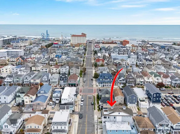 308 11th St #C, Ocean City, NJ 08226