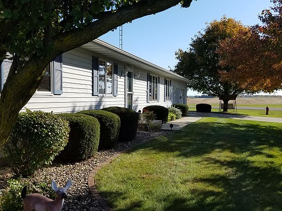 3rd image of 115 Melissa Dr