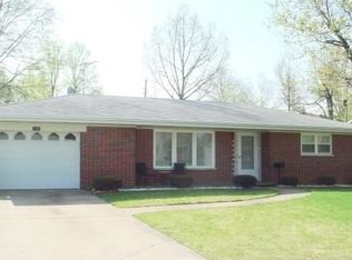 1306 E C St, Belleville, IL