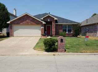 4904 Shell Ridge Dr, Fort Worth, TX 76133
