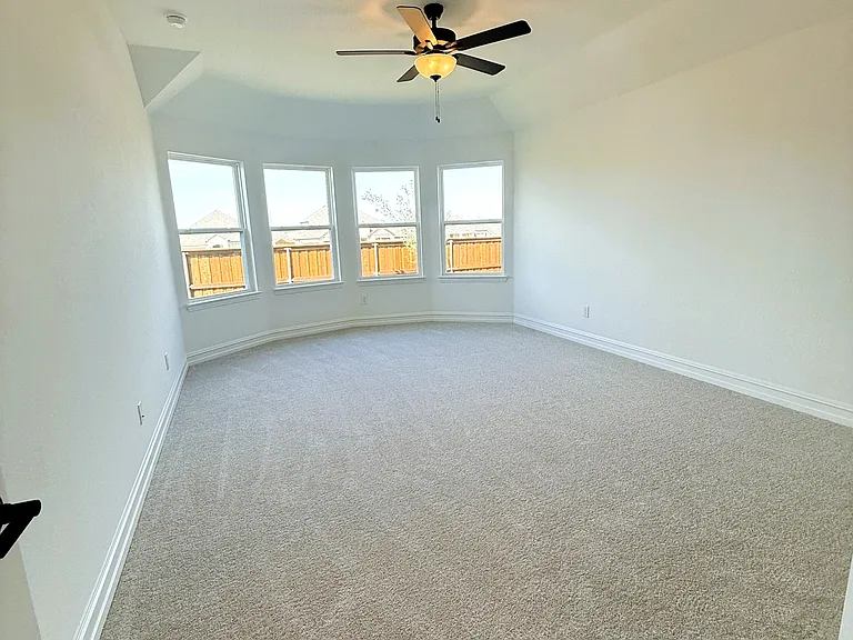 4349 Noble Ln — Photo 20