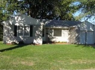 1808 Larson St, Salina, KS 67401