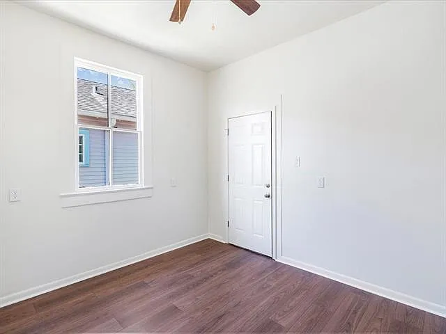 325 N Bernadotte St — Photo 7