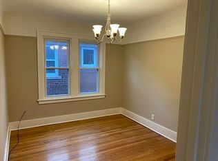 900 Nottingham Rd APT 2, Grosse Pointe Park, MI 48230