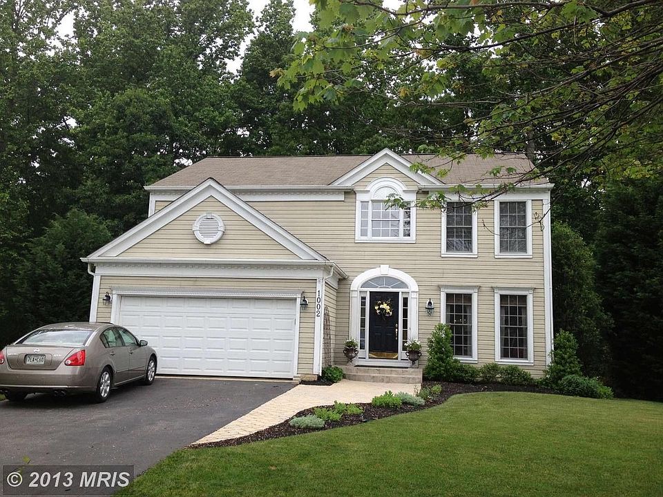 1st image of 1002 Rosslare Ct