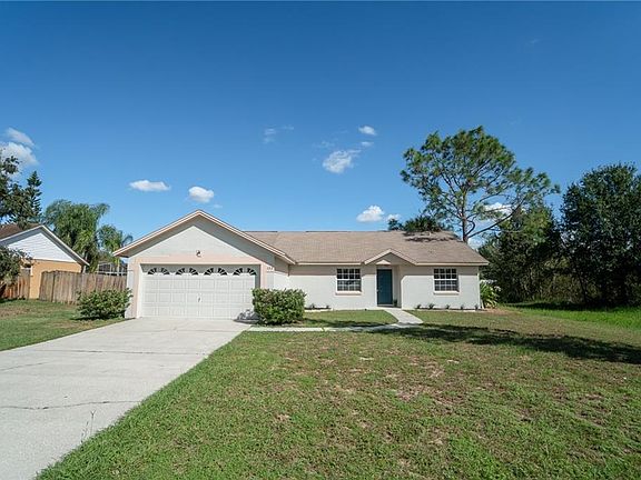 3rd image of 122 Windward Way