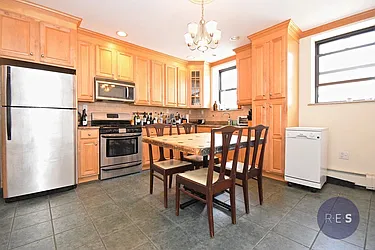 Rented by RES New York