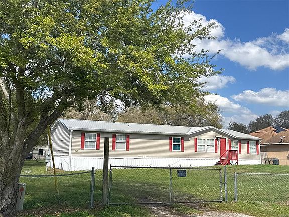3rd image of 5105 Countryside Ct