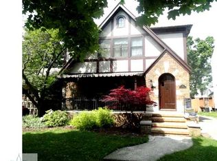 324 S Jenison Ave, Lansing, MI 48915