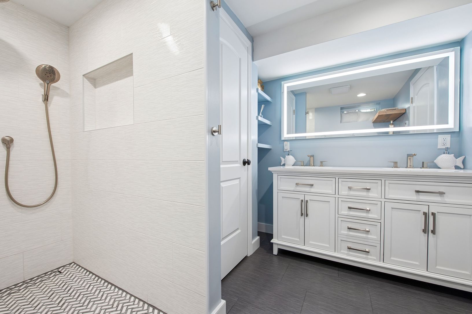  Lower Level bathroom
