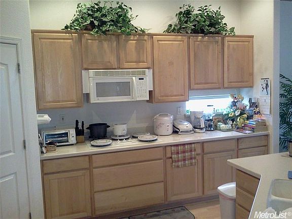 2nd image of 3401 Heron Lake Ln