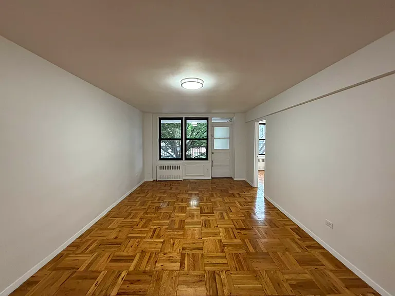611 Banner Ave #1 — Photo 2