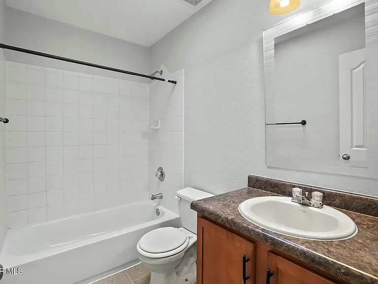 1451 Senda Del Sol Ln — Photo 18
