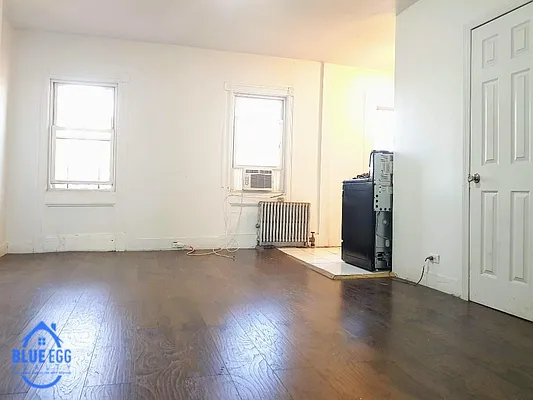 Rented by Blue Egg Realty Corp | media 3