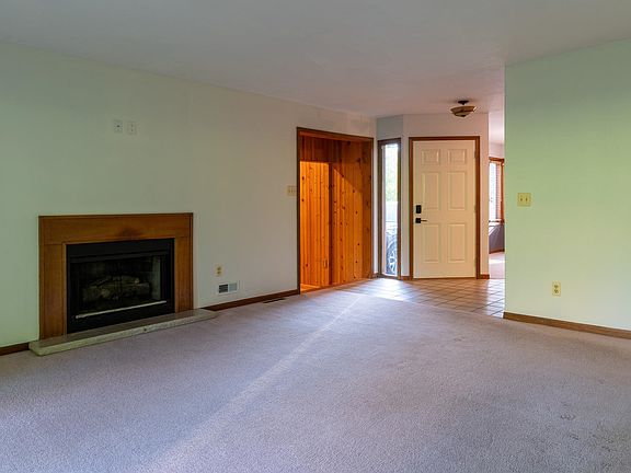 3rd image of 4101 Tumbleweed Trl