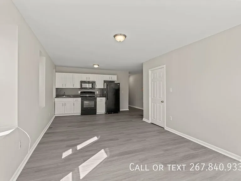 1016-1018 S 52nd St #181A — Photo 3