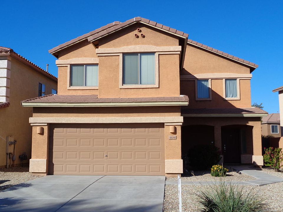 1st image of 44286 W Cypress Ln
