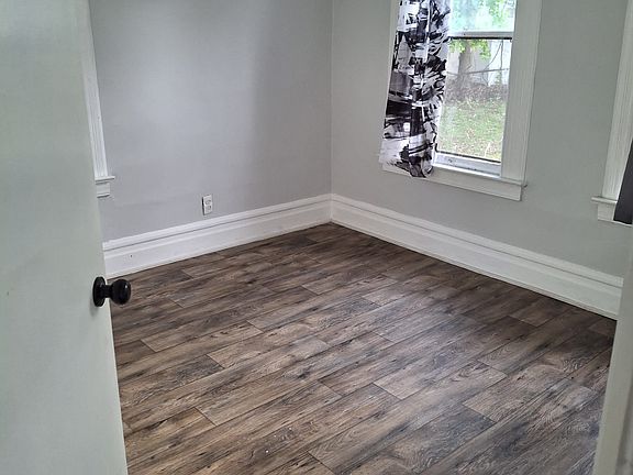 5th image of 144 Pompton Ave Floor 2