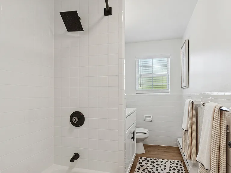 ReNew Waltham — Photo 10