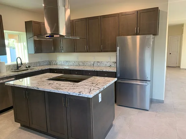 6131 E 27th St, Tucson, AZ 85711