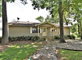 292 Edgewater Way, Pointblank, TX 77364