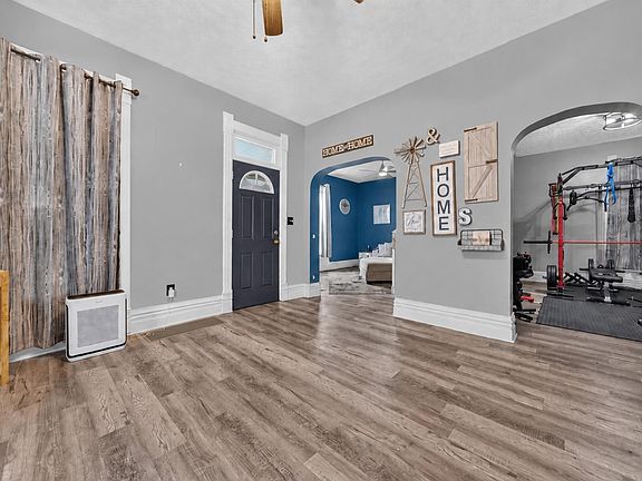 4th image of 1705 High St