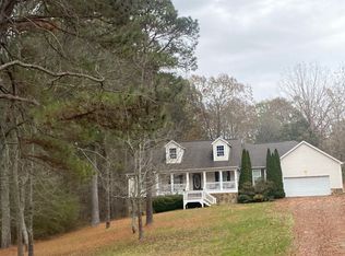 951 Cook Rd, La Fayette, GA 30728