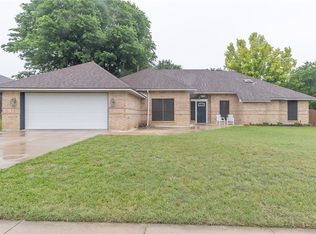 2003 Theresa Cir, Harker Heights, TX 76548
