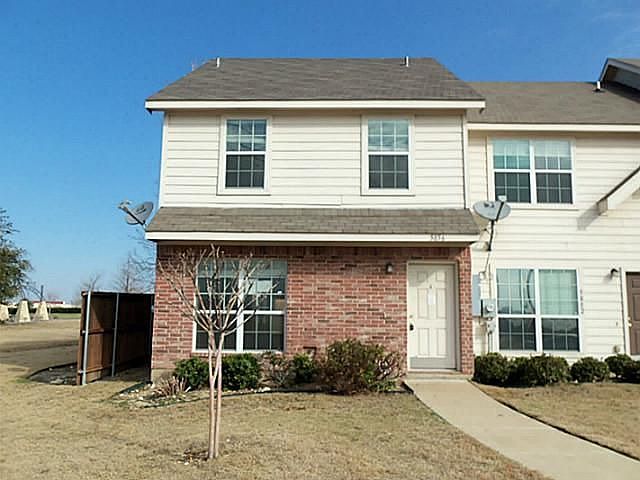 1st image of 5856 Giddyup Ln