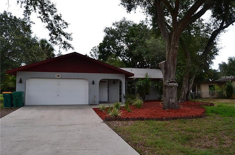 1st image of 2090 Lake View Blvd