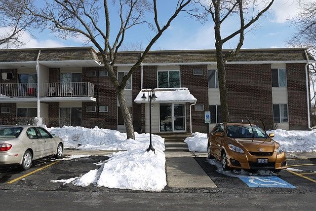 1st image of 1105 Miller Ln APT 212