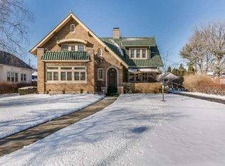 1822 Washington Rd, Kenosha, WI 53140