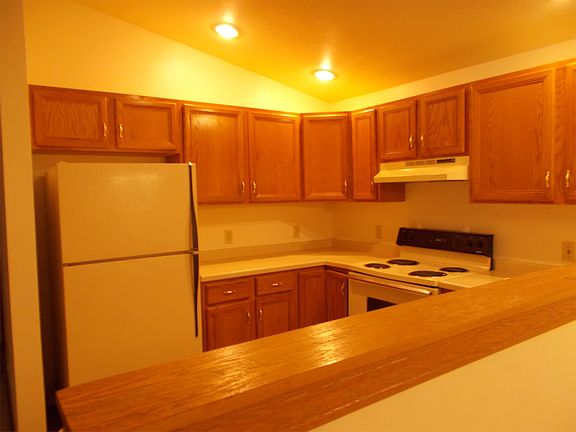 3rd image of 1508 Western Ave APT 4